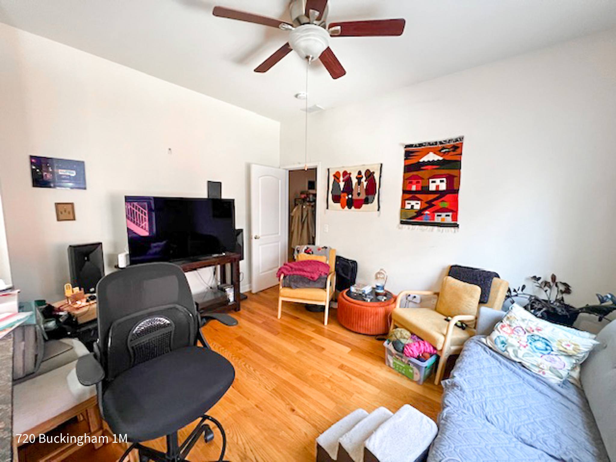718-20 W Buckingham Pl 718-20 W Buckingham Pl., Chicago, IL 60657 - Leasing by Cross Street